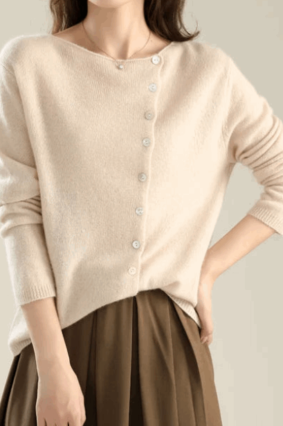 Sophie | Elegant Wool Cardigan