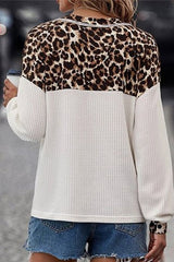 Leopard V-neck T-shirt